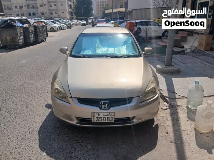 Honda Accord 2006 photo 2