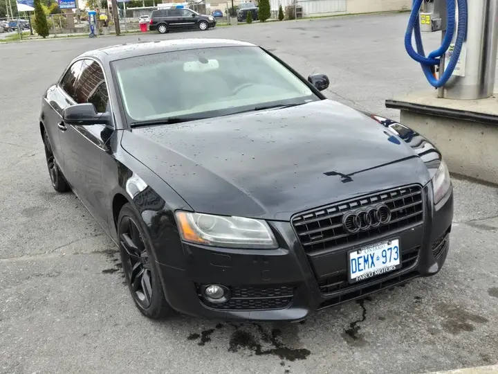 Audi A5 2012 photo 3