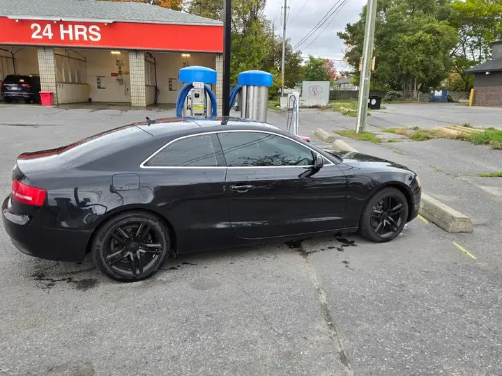 Audi A5 2012 photo 4