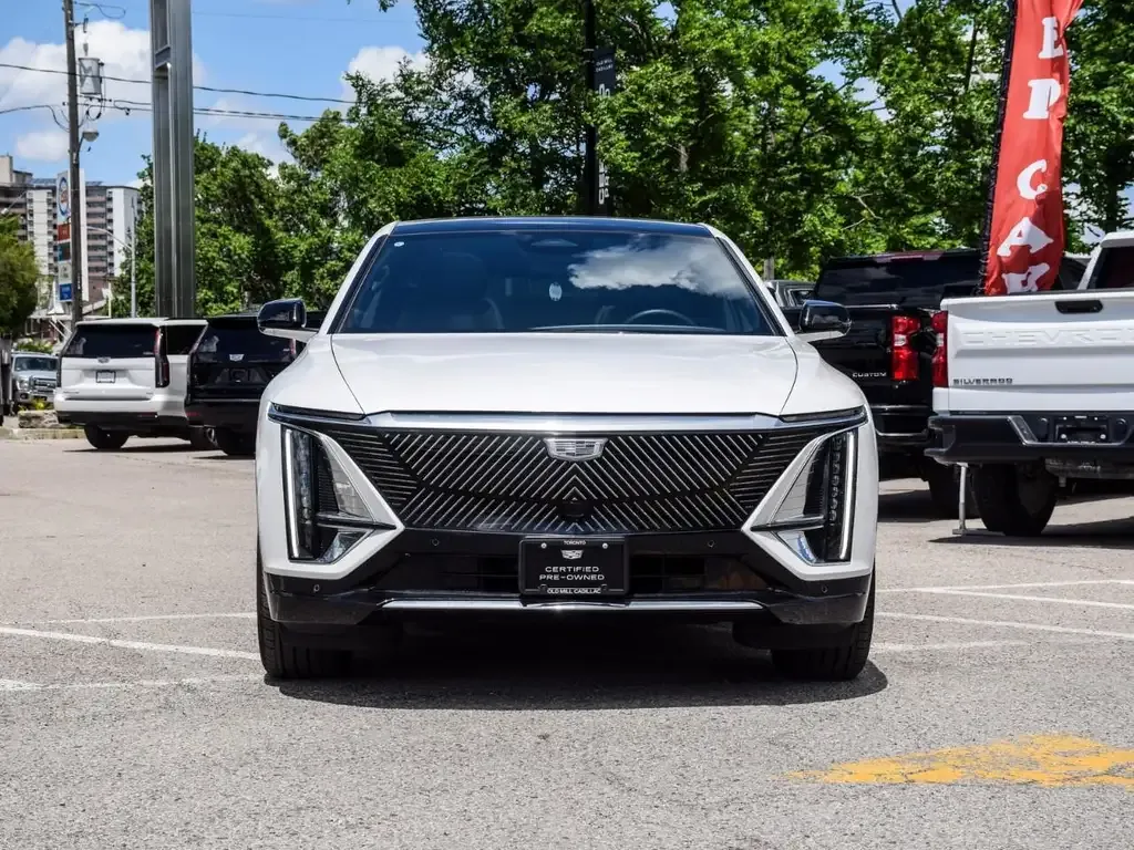 Cadillac Lyriq 2024 photo 2