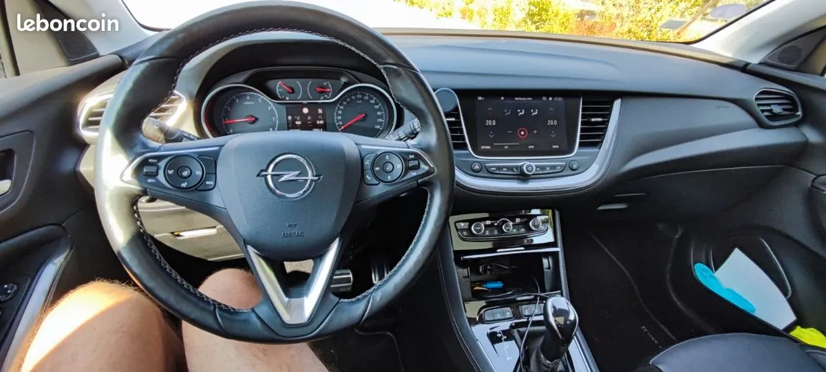 Opel Grandland X 2019 photo 3