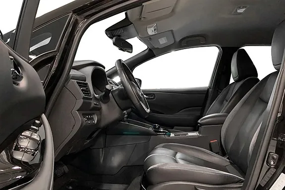 Nissan Leaf 2020 photo 2