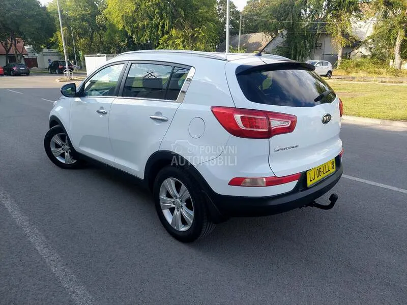 Kia Sportage 2013 photo 4