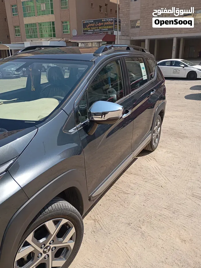 Mitsubishi Xpander Cross 2024 photo 2