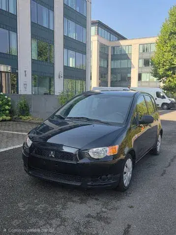 Mitsubishi Colt 2012 photo 2