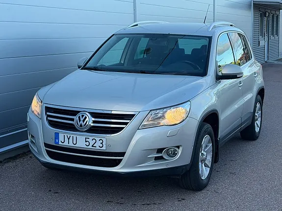 Volkswagen Tiguan 2010 photo 2