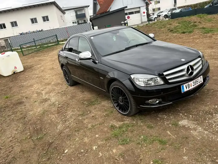 Mercedes-Benz C-Class 2008 photo 3