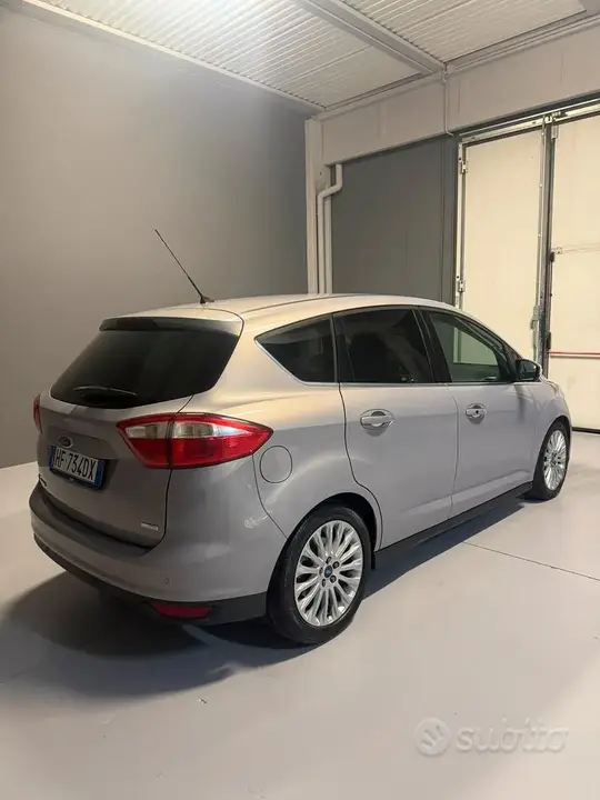 Ford C-Max 2017 photo 2