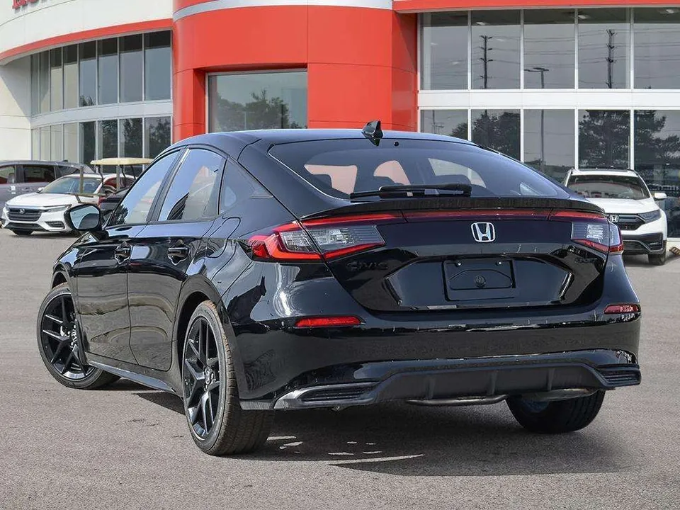 Honda Civic 2026 photo 4