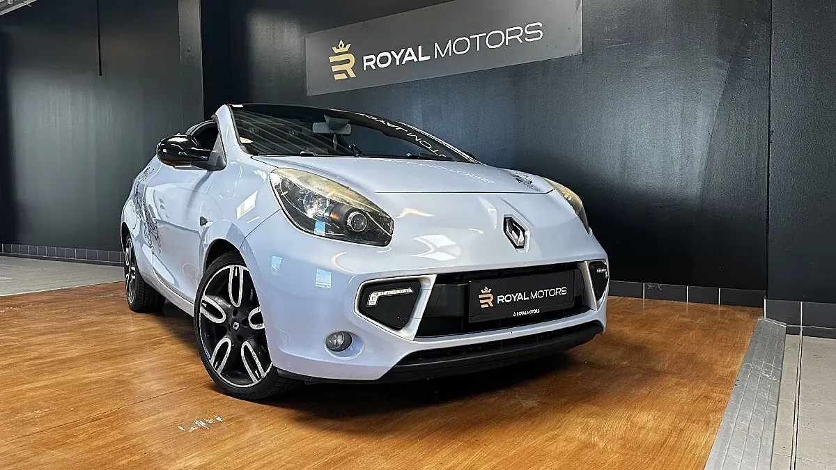 Renault Wind 2012 photo 3