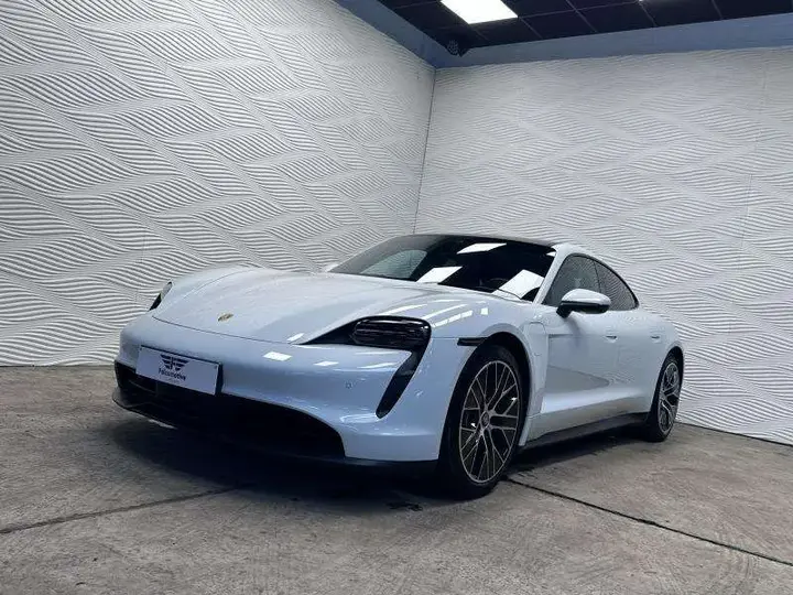 Porsche Taycan 2023 photo 4