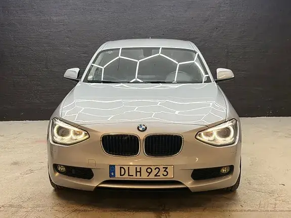 BMW 118D 2015 photo 4