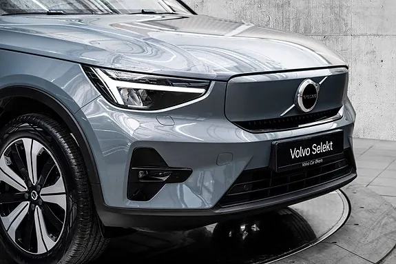 Volvo C40 2023 photo 2