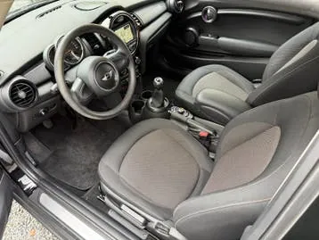Mini One 2015 photo 3