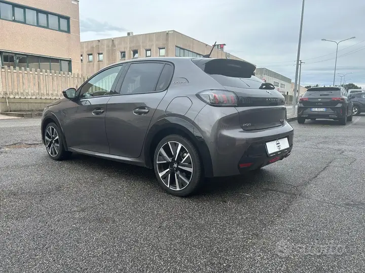 Peugeot 208 2019 photo 4