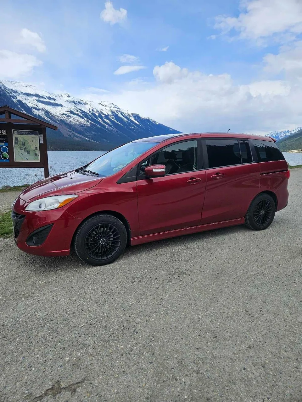Mazda 5 2017 photo 2