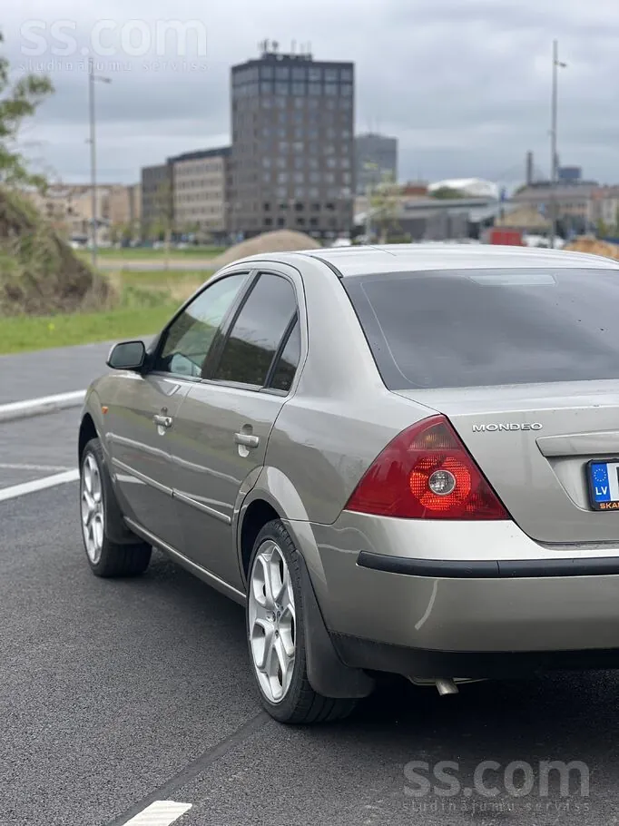 Ford Mondeo 2003 photo 3
