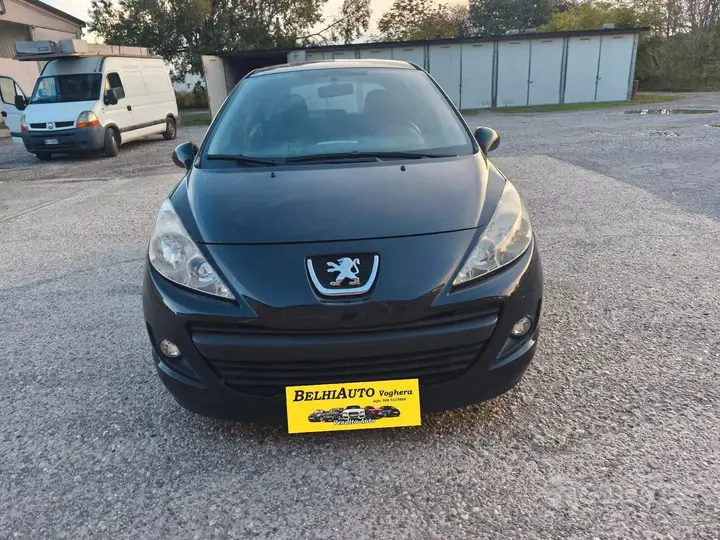Peugeot 207 2010 photo 5