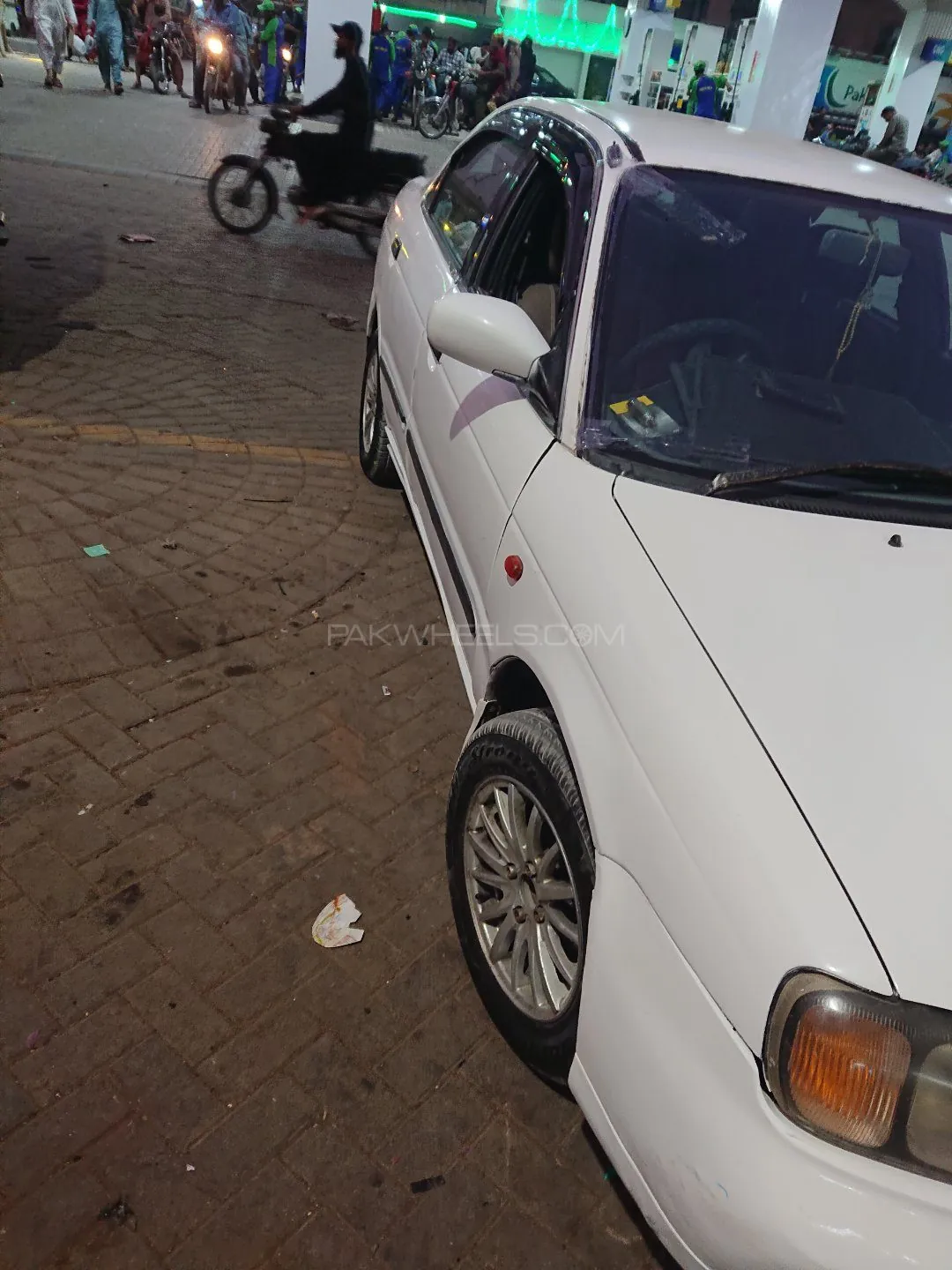 Suzuki Baleno