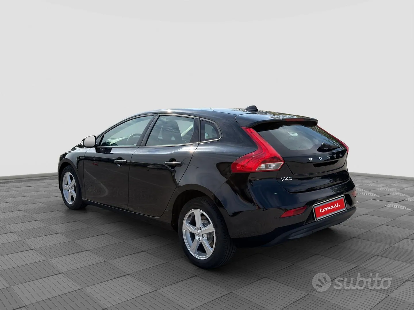 Volvo V40 2018 photo 3