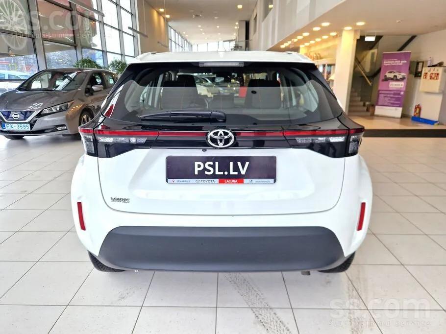 Toyota Yaris Cross 2023 photo 4