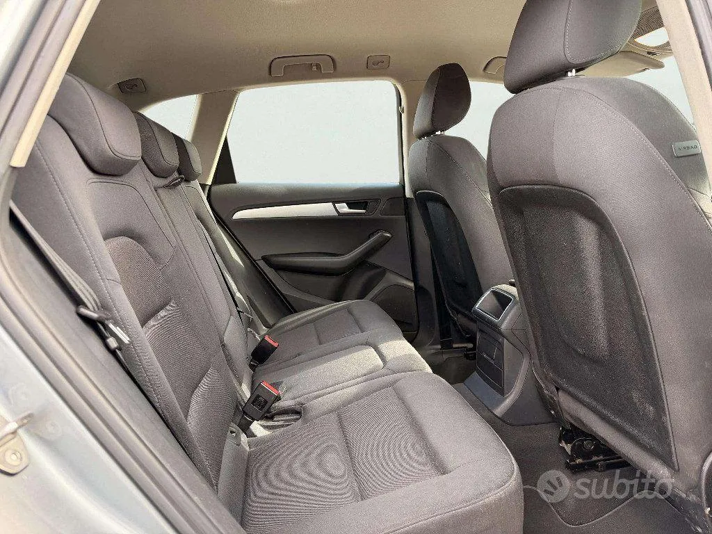 Audi Q5 2010 photo 5