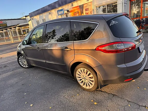 Ford S-Max 2014 photo 3