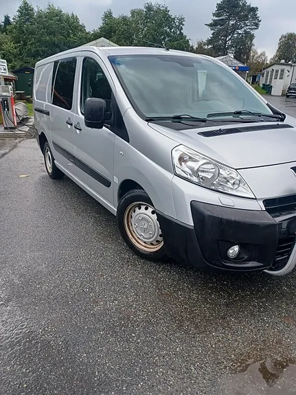 Peugeot Expert 2011 photo 3