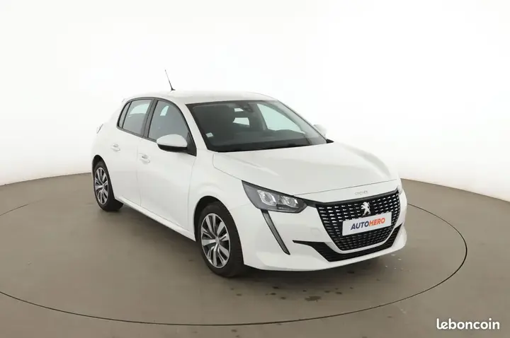 Peugeot 208 2020 photo 4