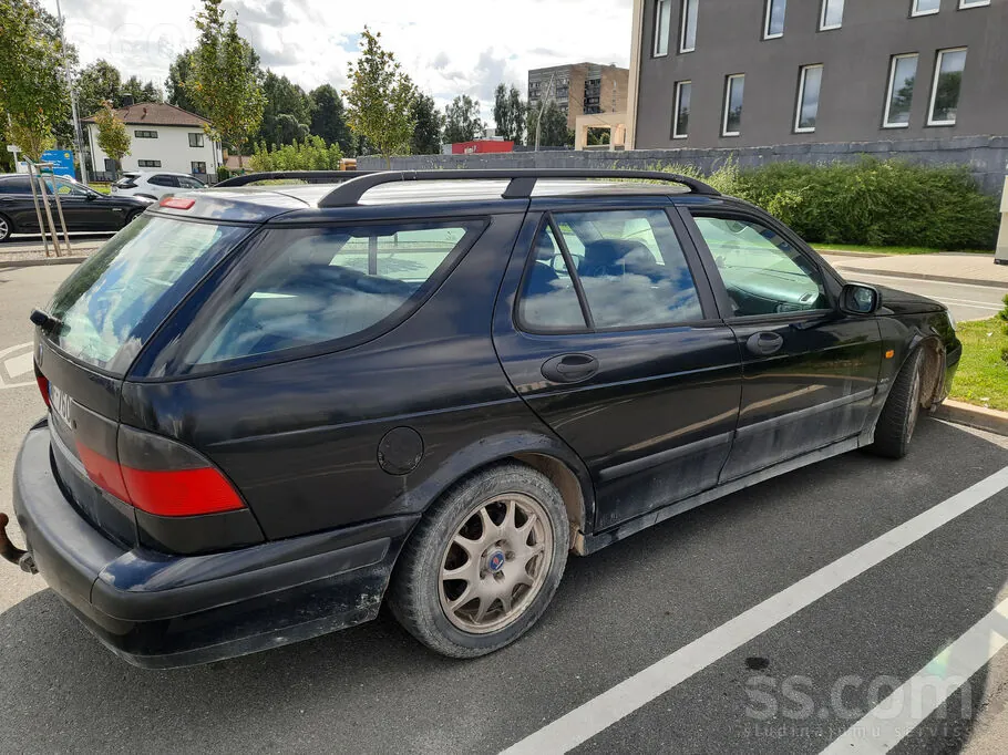 Saab 9-5 2000 photo 3