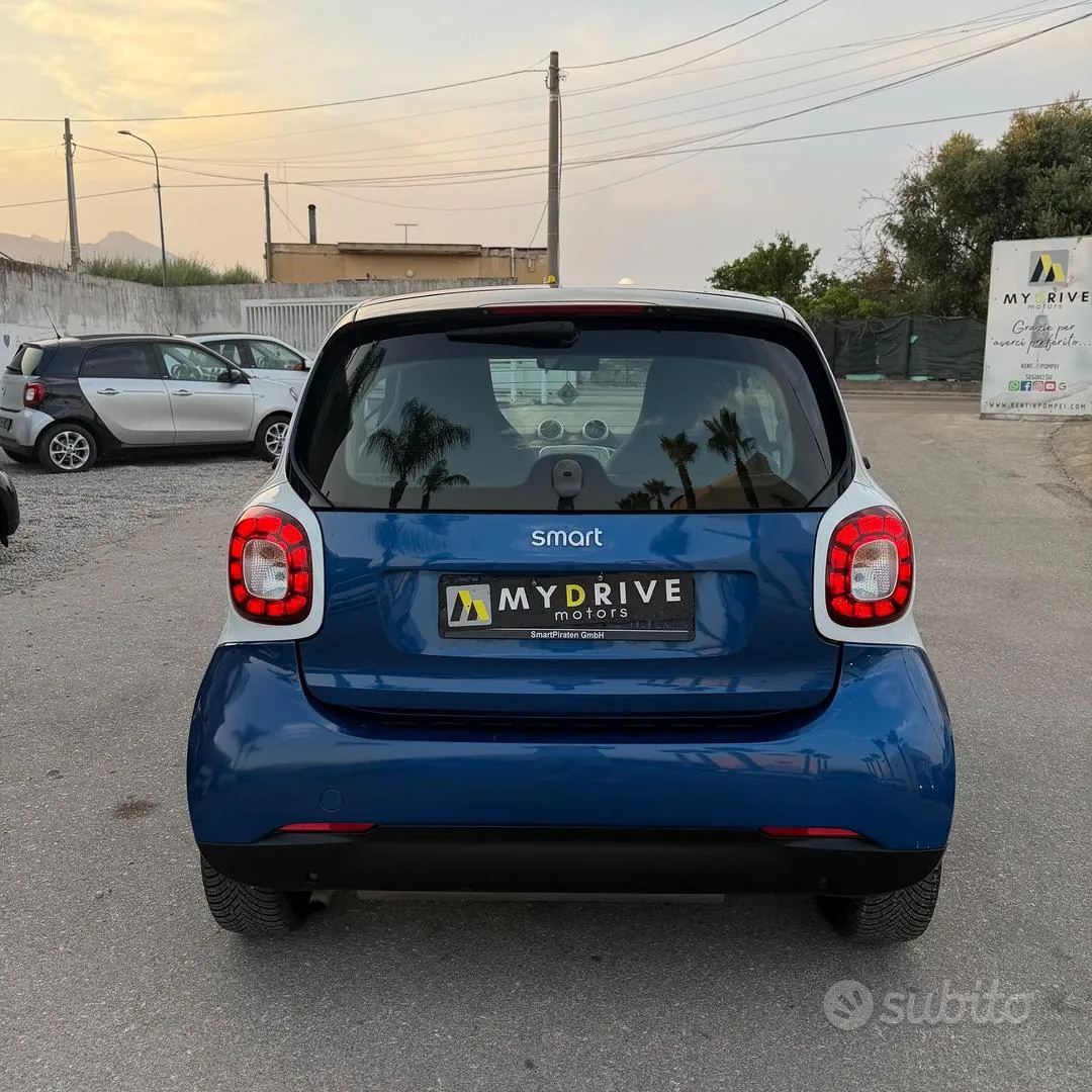 Smart Fortwo 2015 photo 5