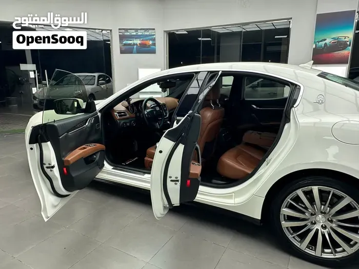 Maserati Ghibli 2014 photo 4