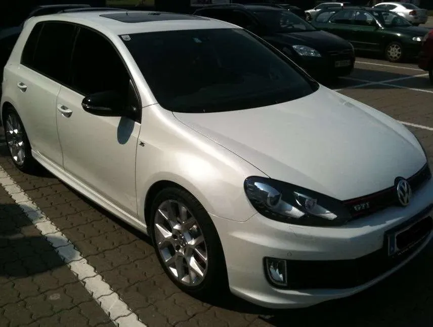 Volkswagen Golf 2012 photo 3