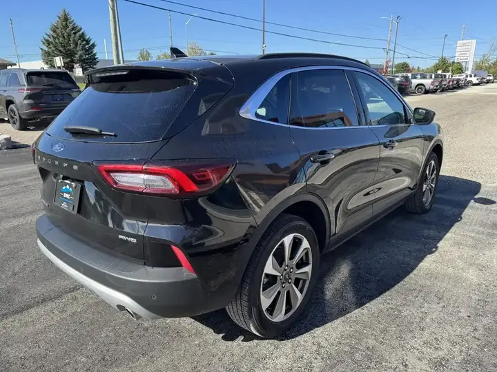 Ford Escape 2025 photo 5