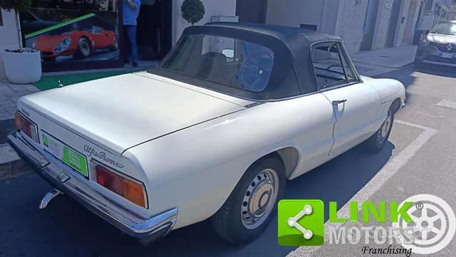 Alfa Romeo Spider 1970 photo 4