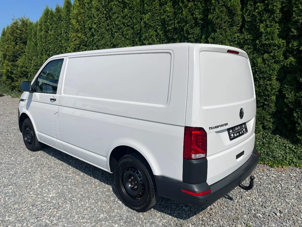Volkswagen Transporter 2022 photo 3
