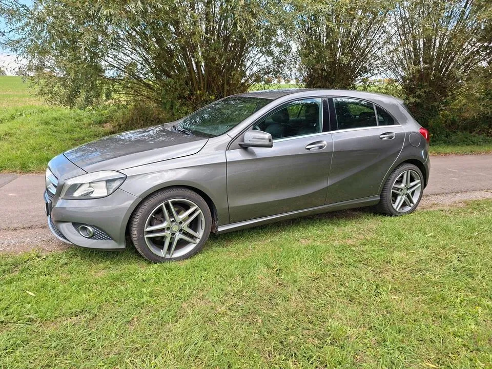 Mercedes-Benz A 180