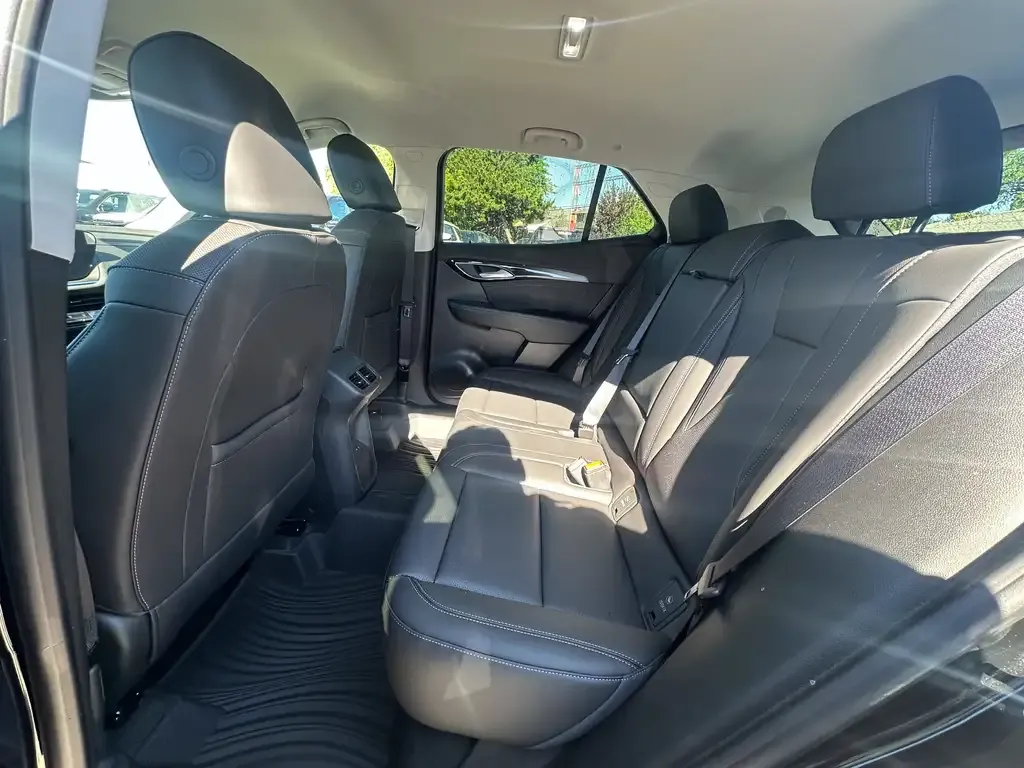 Buick Envision 2026 photo 5