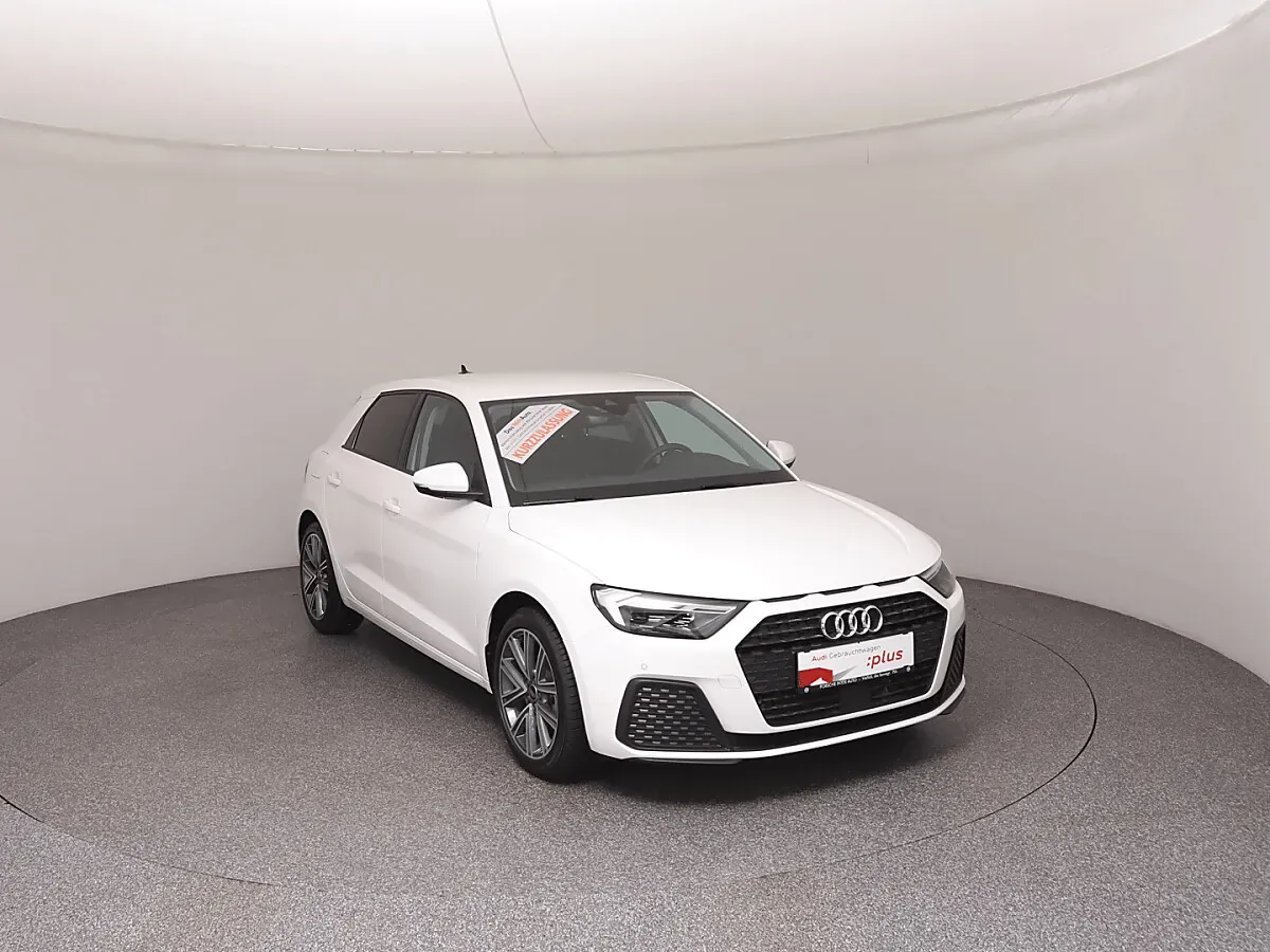 Audi A1 2026 photo 2
