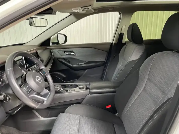 Nissan Rogue 2023 photo 3