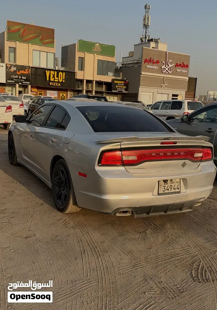 Dodge Charger 2012 photo 2