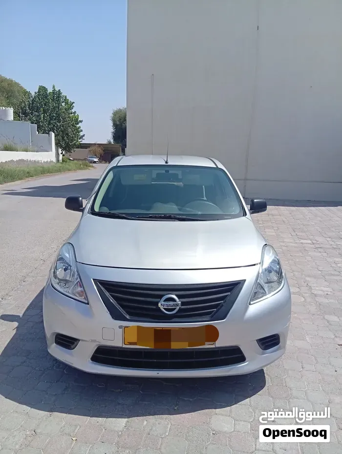 Nissan Sunny 2013 photo 5
