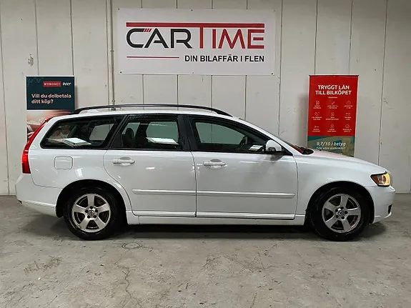 Volvo V50 2011 photo 4
