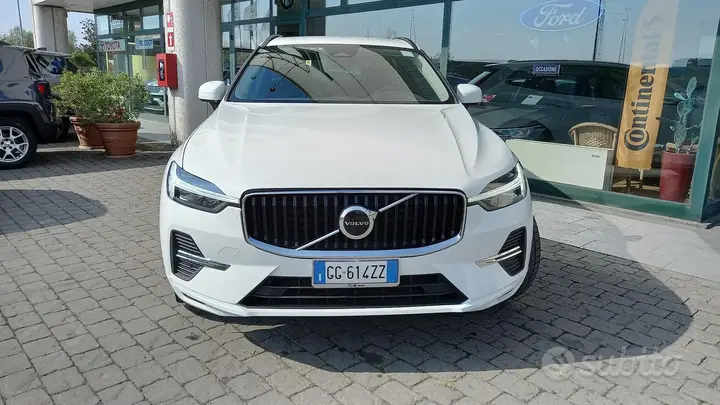 Volvo Xc60 2021 photo 2