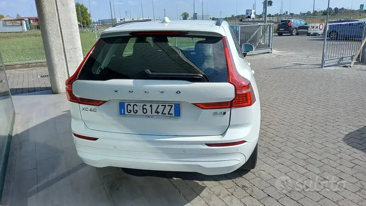 Volvo Xc60 2021 photo 5