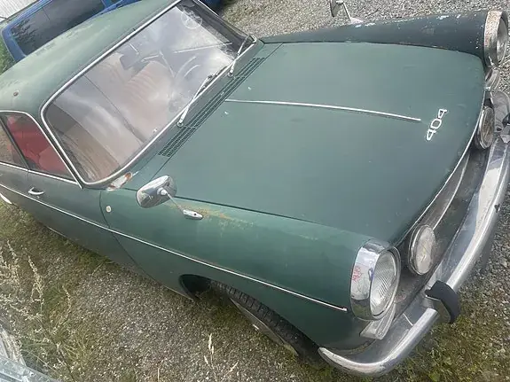 Peugeot 404