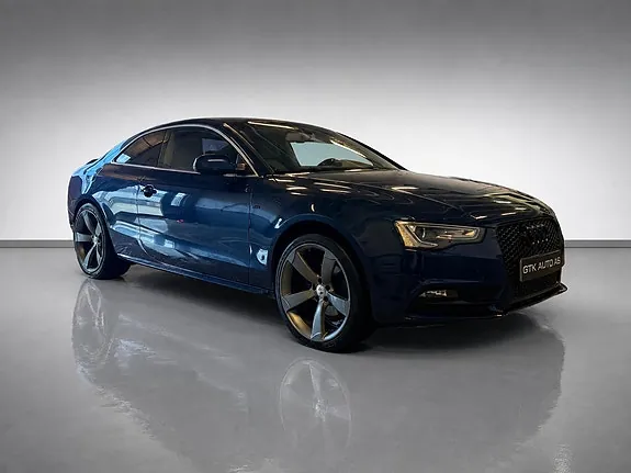 Audi A5 2012 photo 4