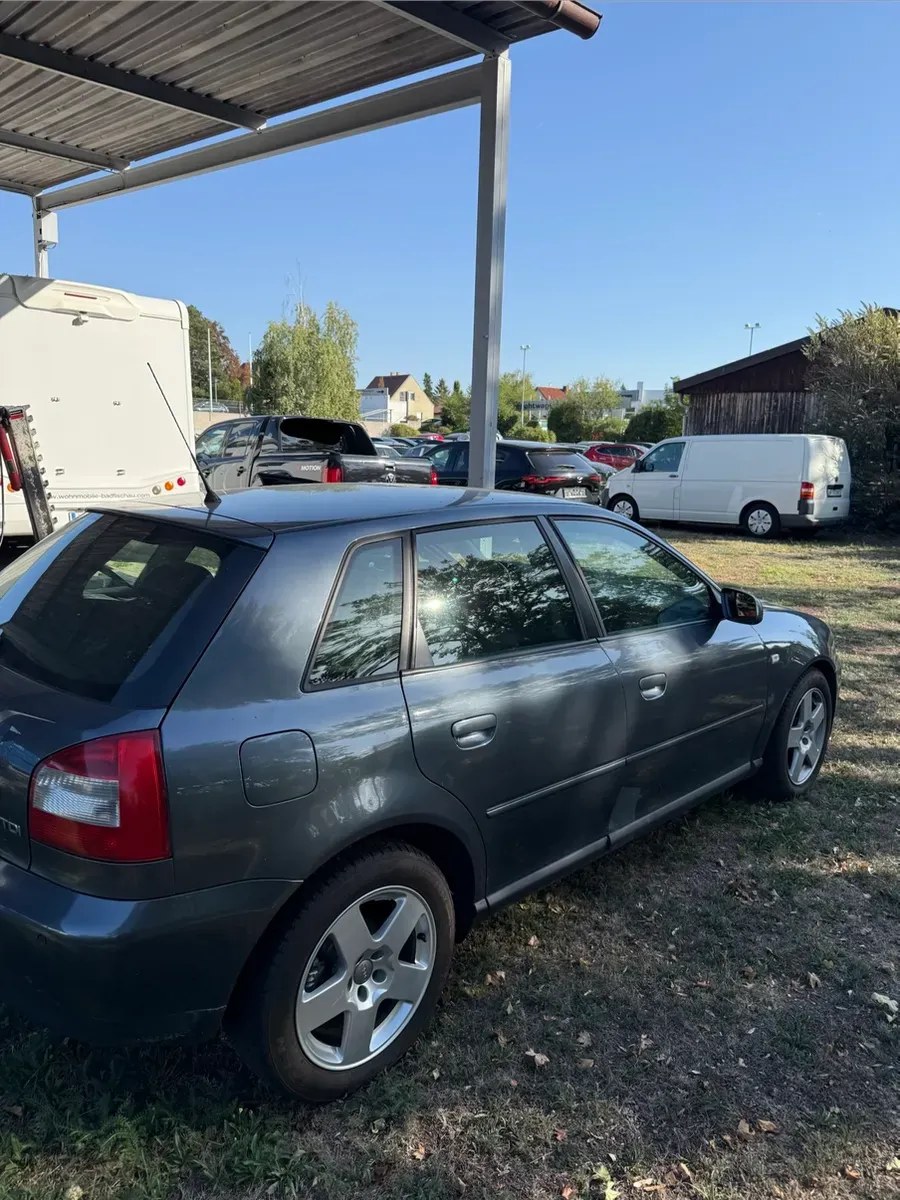 Audi A3 2003 photo 2