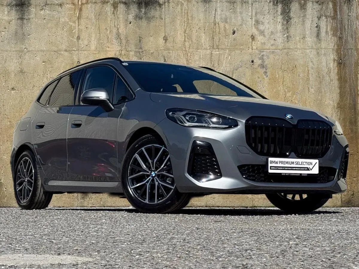 BMW 2 Series 2025 photo 3