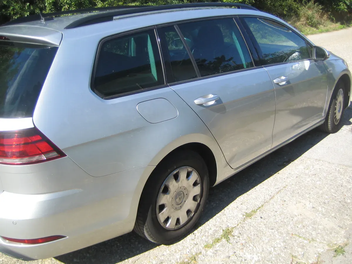 Volkswagen Golf 2019 photo 3
